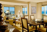 Bay Suite